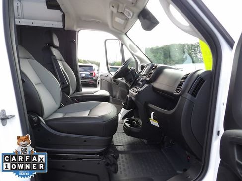 Used 2026 RAM ProMaster 2500 w/ Convenience Group FWD image 37