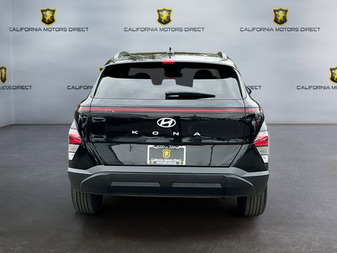 Used 2024 Hyundai Kona SEL FWD image 6