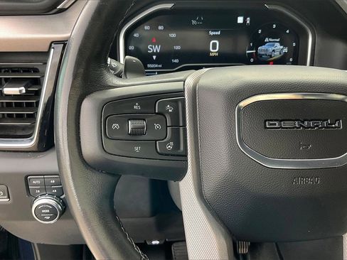Used 2022 GMC Sierra 1500 Denali image 18