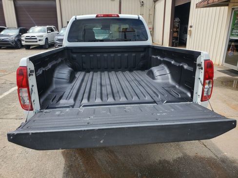 Used 2019 Nissan Frontier S RWD image 57