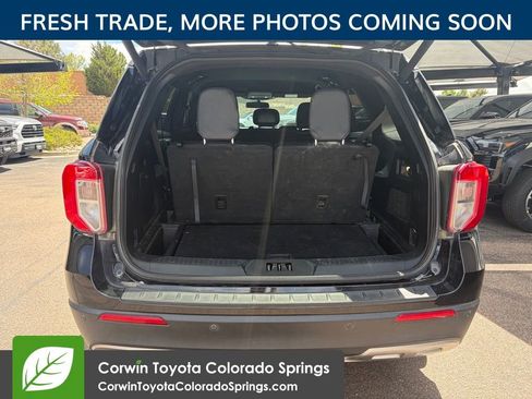 Used 2020 Ford Explorer XLT w/ Equipment Group 202A AWD/4WD image 6