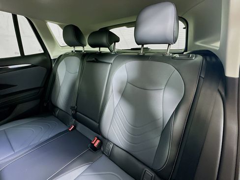 New 2026 Volkswagen Tiguan SE AWD/4WD image 23