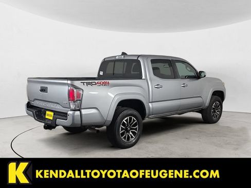 Used 2023 Toyota Tacoma TRD Sport w/ Advanced Technology Package AWD/4WD image 5