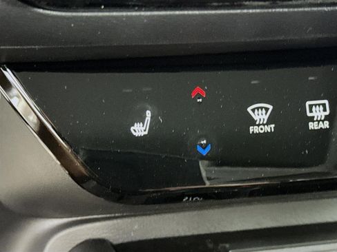 New 2026 Nissan Kicks SR FWD image 21