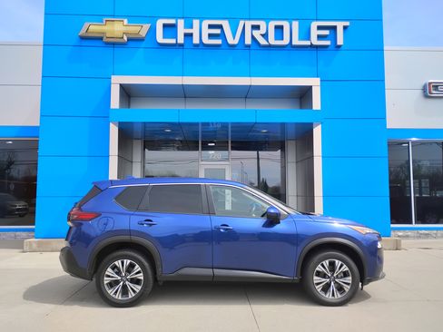Used 2023 Nissan Rogue SV AWD/4WD image 35