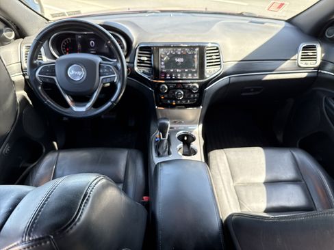Used 2019 Jeep Grand Cherokee Limited AWD/4WD image 14