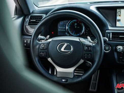 Used 2016 Lexus GS F RWD image 10