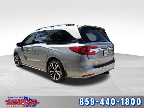 Used 2020 Honda Odyssey Elite image 2