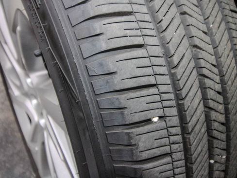 Used 2025 Lincoln Navigator Reserve AWD/4WD image 6