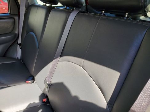 Used 2006 MAZDA Tribute s w/ Package 2 image 26