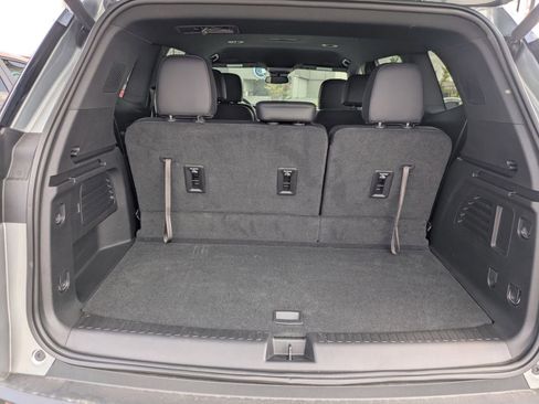 New 2025 GMC Acadia Elevation w/ Elevation Premium Package image 4