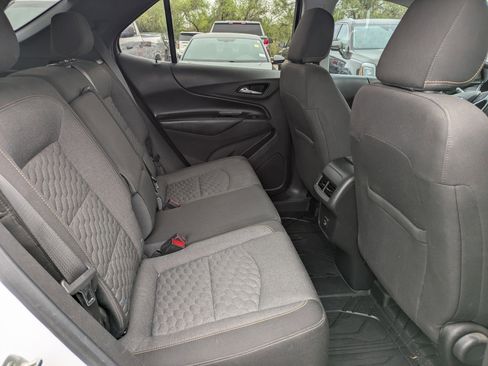 Used 2021 Chevrolet Equinox LT image 26