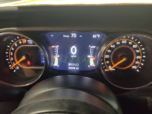 Used 2018 Jeep Wrangler Sport AWD/4WD image 23
