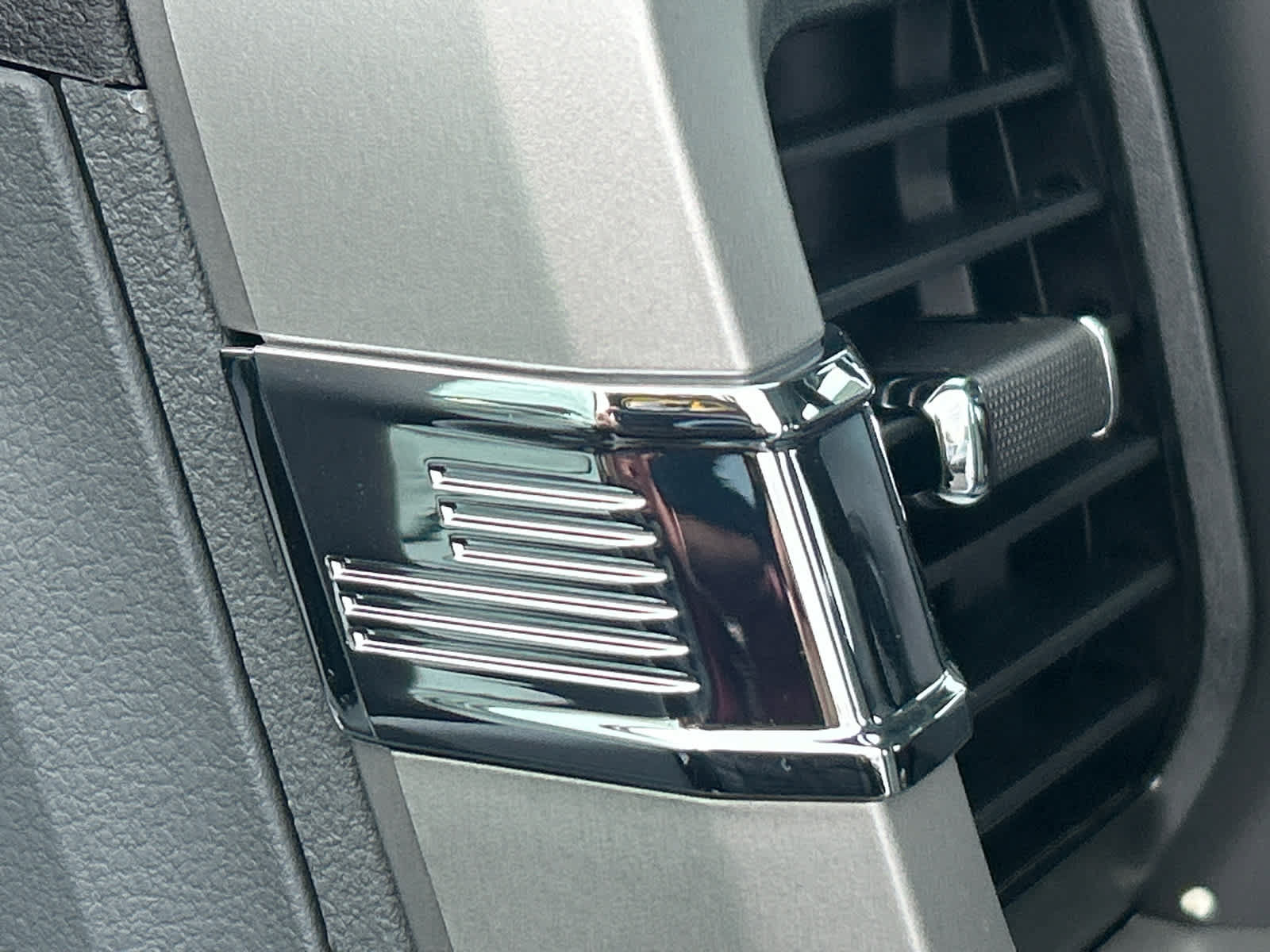 New 2026 Ford F250 XL AWD/4WD image 16