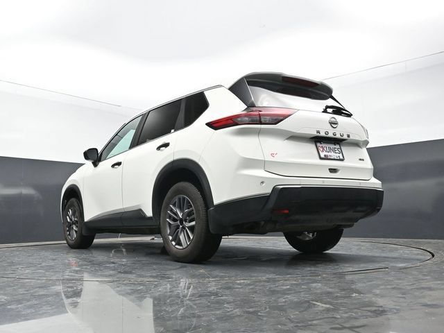 Used 2024 Nissan Rogue S AWD/4WD image 54