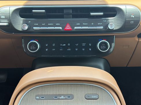 Used 2026 Hyundai Palisade Calligraphy FWD image 27