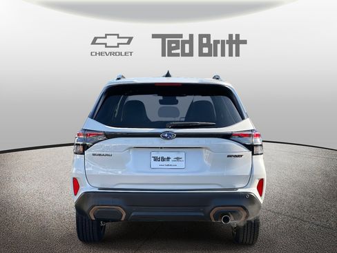 Used 2025 Subaru Forester Sport image 5