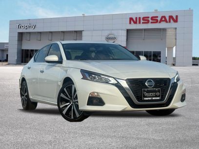 Used 2021 Nissan Altima 2.5 Platinum
