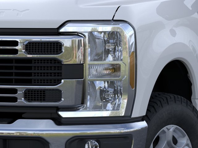 Used 2026 Ford F350 XLT w/ FX4 Off-Road Package AWD/4WD image 18