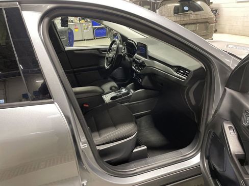 Used 2024 Ford Escape Active AWD/4WD image 17
