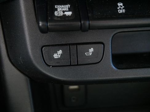 Used 2018 Chevrolet Colorado Z71 AWD/4WD image 31