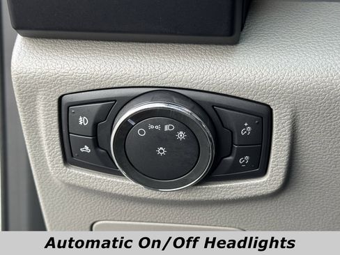 Used 2017 Ford F150 XL w/ Equipment Group 101A Mid image 5