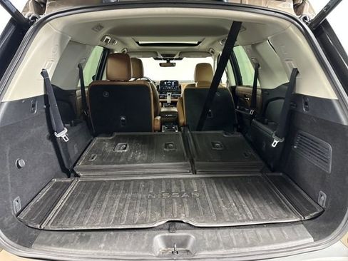 Used 2023 Nissan Pathfinder Platinum image 26