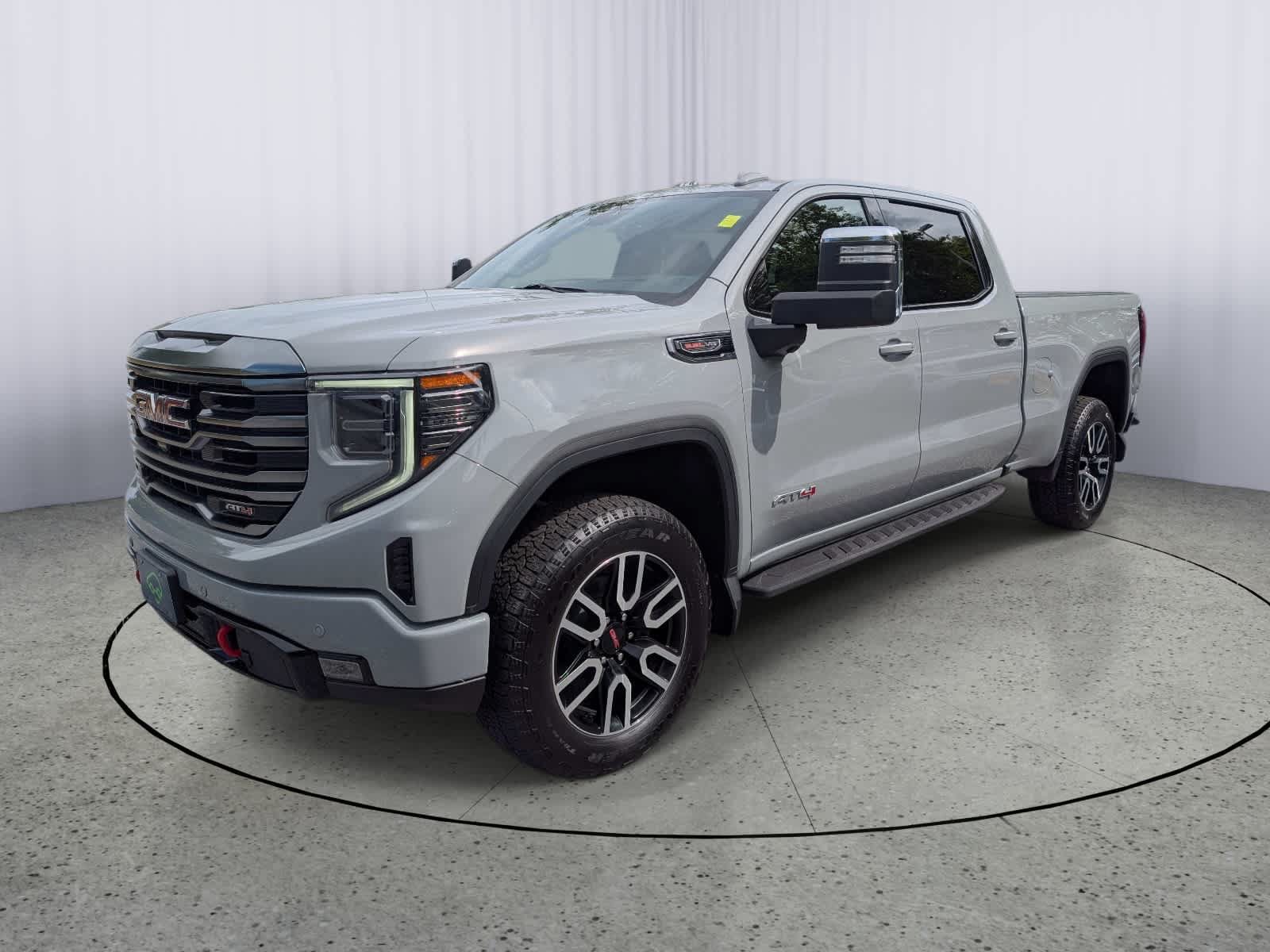 Certified 2024 GMC Sierra 1500 AT4 w/ Technology Package AWD/4WD image 7