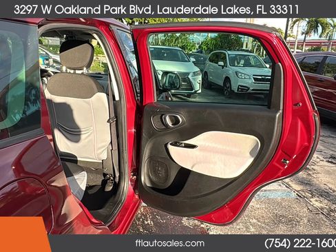 Used 2014 FIAT 500L Easy image 33