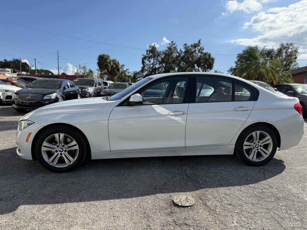 Used 2016 BMW 328i Sedan RWD image 4