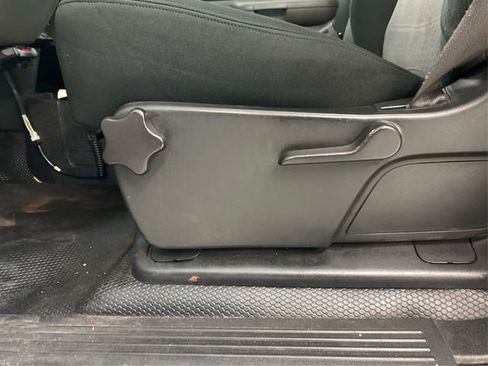 Used 2007 Chevrolet Silverado 3500 W/T w/ Snow Plow Prep Package image 21