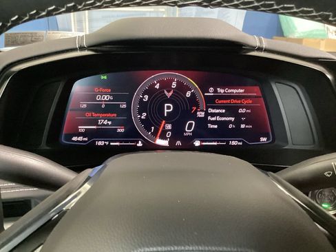 Used 2021 Chevrolet Corvette Stingray Coupe w/ Z51 Performance Package RWD image 13
