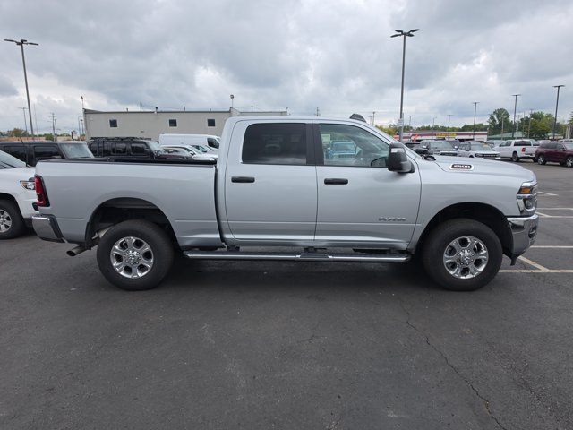 Used 2026 RAM 2500 Big Horn AWD/4WD image 2