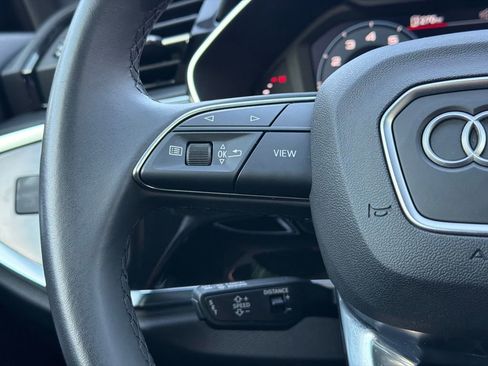 Used 2025 Audi Q3 2.0T Premium image 24