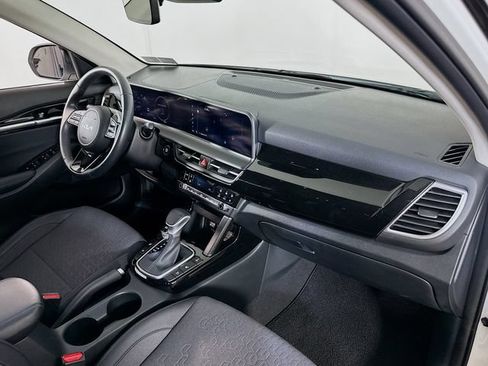 Used 2024 Kia Seltos X-Line AWD/4WD image 22