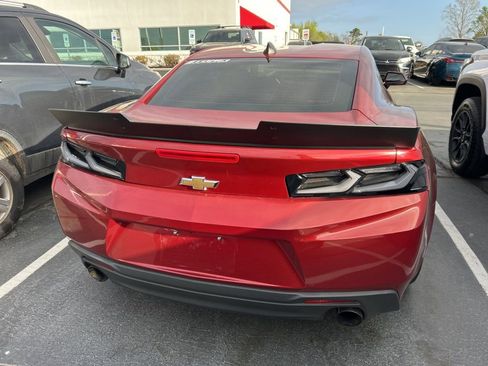 Used 2018 Chevrolet Camaro LT image 6