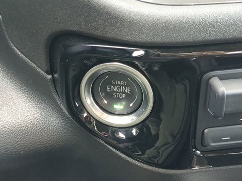 Used 2024 Chevrolet Silverado 1500 LT Trail Boss w/ LT Trail Boss Premium Package image 33