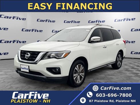 Used 2017 Nissan Pathfinder SL image 1