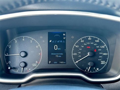 Used 2025 Toyota Corolla SE image 17