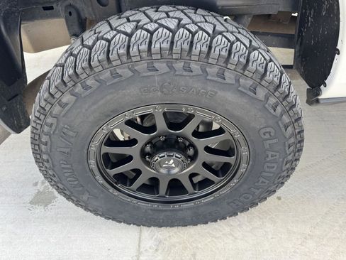 Used 2024 RAM 2500 Big Horn image 38