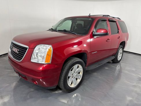 Used 2013 GMC Yukon SLE w/ Convenience Package AWD/4WD image 9