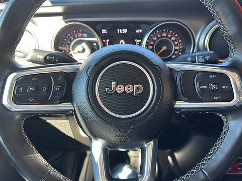 Used 2023 Jeep Gladiator Rubicon w/ Cold Weather Group image 26