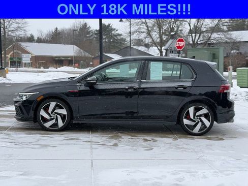 Used 2022 Volkswagen GTI SE image 17