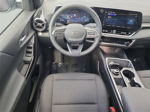 New 2026 Chevrolet Equinox LT w/ Midnight Edition image 16