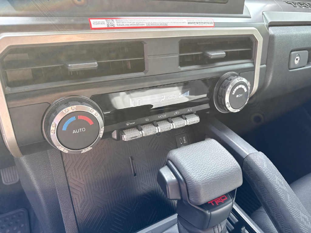 Used 2026 Toyota Tacoma TRD Off-Road AWD/4WD image 27