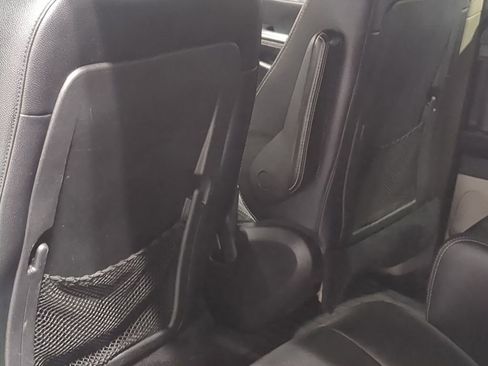Used 2019 Dodge Grand Caravan SXT FWD image 22