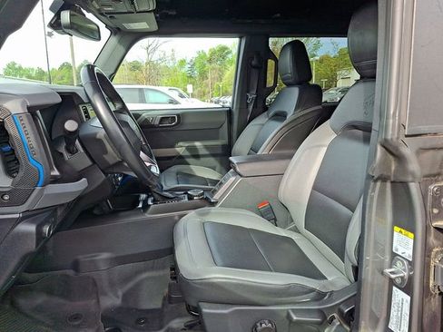 Used 2021 Ford Bronco Black Diamond AWD/4WD image 10