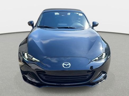 New 2026 MAZDA MX-5 Miata Club w/ Interior Package RWD image 2