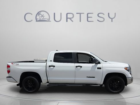 Used 2021 Toyota Tundra SR5 RWD image 6