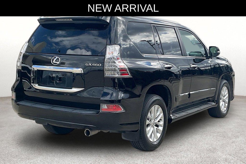 Used 2015 Lexus GX 460 w/ Premium Package AWD/4WD image 2